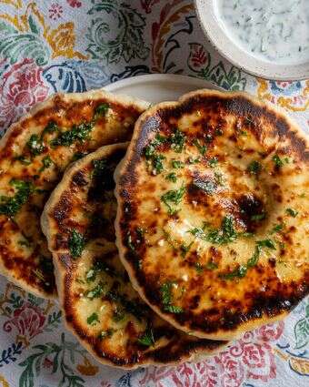 גרליק נאן | גיא אשכנזי, Karela Agency גרליק נאן | גיא אשכנזי, Karela Agency