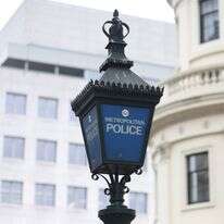 תחנת משטרה בלונדון, בריטניה | EPA