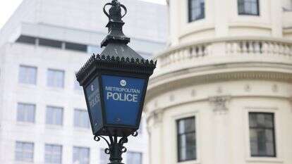תחנת משטרה בלונדון, בריטניה | EPA