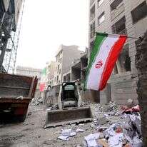 יש באיראן מספיק כוחות ששונאים את המשטר". הרס בהפצצות בטהרן, השבוע | איי.אף.פי יש באיראן מספיק כוחות ששונאים את המשטר". הרס בהפצצות בטהרן, השבוע | איי.אף.פי