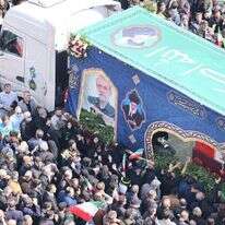 כאילו היו מחסלים בבת אחת את ראש הממשלה, הנשיא, שר הביטחון והרמטכ"ל. הלוויות מחוסלים בטהרן, השבוע | AFP