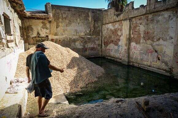 עתיקה או אתר מודרני? ערימת החצץ במעיין | מיכאל גלעדי, פלאש 90