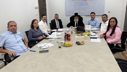 חברי הוועדה לבחירת רב העיר תל־אביב | דוברות המשרד לשירותי דת