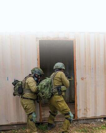 שומרי הגבול | אייל מרגולין - ג'יני