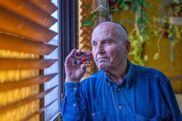 אליהו עלמני | יוסי אלוני