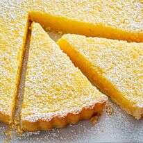 טארט מלימון שלם | סקוט סוצ'מן עבור הוושינגטון פוסט. טארט מלימון שלם | סקוט סוצ'מן עבור הוושינגטון פוסט.