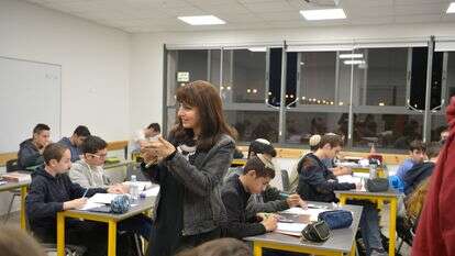 בית ספר תיכון גבעת שמואל לימודי מתמטיקה בשיתוף אוניברסיטת בר אילן | צילום: יוסי זליגר בית ספר תיכון גבעת שמואל לימודי מתמטיקה בשיתוף אוניברסיטת בר אילן | צילום: יוסי זליגר