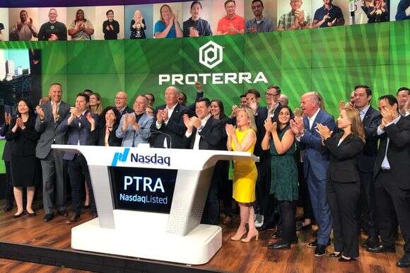 פרוטרה ביום הנפקת החברה לציבור, יולי 2021 | Business Wire via AP