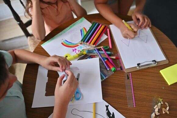 האמנות מאפשרת לא רק למידה, היא גם פותחת דלת
לביטוי אישי | שאטרסטוק