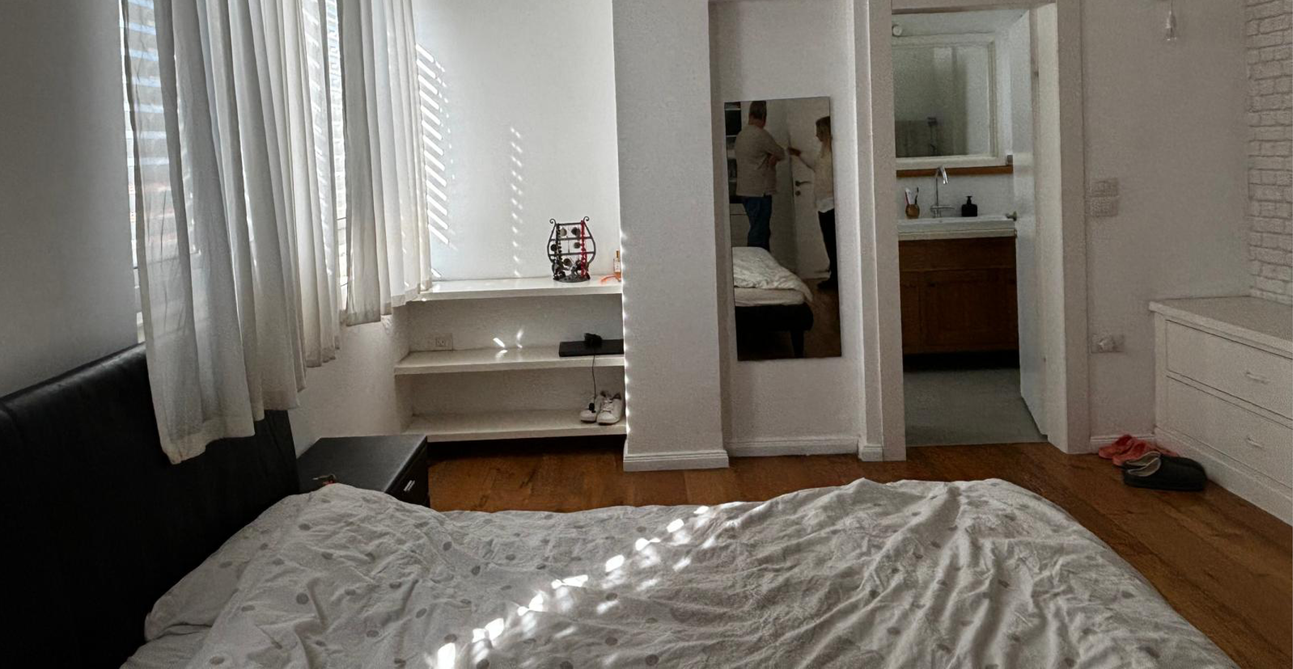 חדר השינה לפני | ללא חדר השינה לפני | ללא