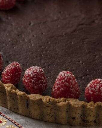 טארט שוקולד עשיר לפסח (ללא קמח) | Goran Kosanovic for The Washington Post.