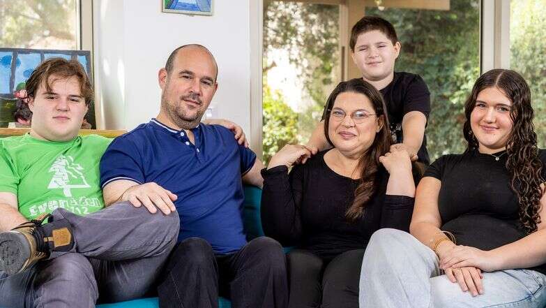 נדלן משפחת הלמן דף הבית | אריק סולטן