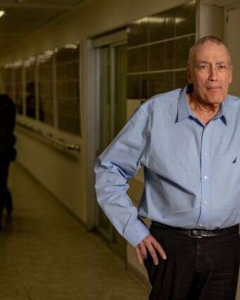 פרופ' אברהם (אבי) ריבקינד | נעמה שטרן