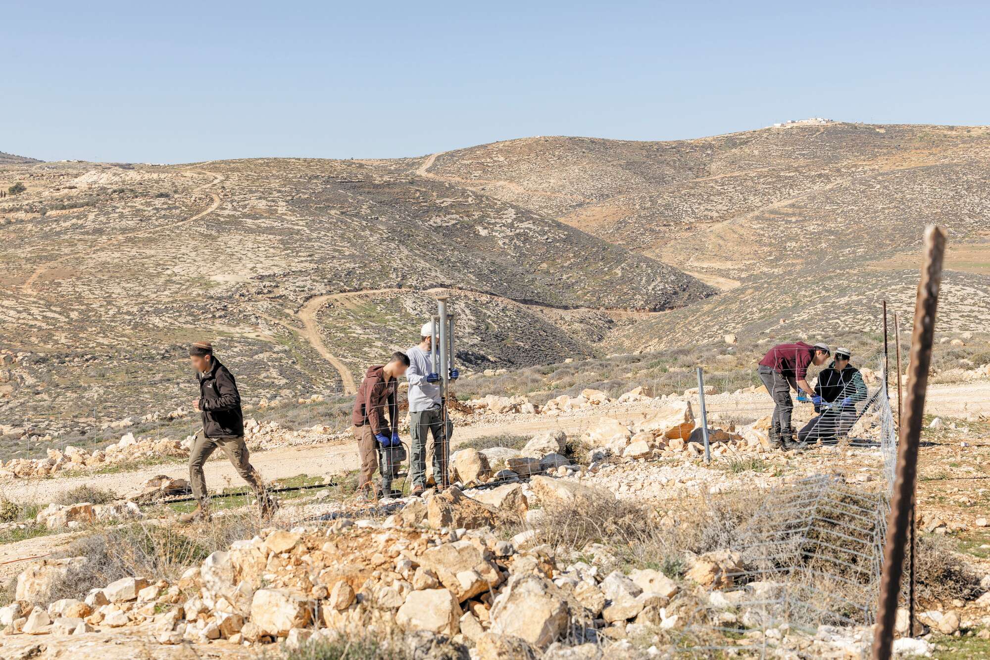 הקמפיין שקרי, החובה לבער את האלימות היא אמיתית