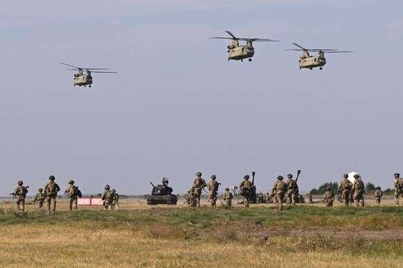 חיילי צבא ארה"ב בבסיס ברומניה | AFP חיילי צבא ארה"ב בבסיס ברומניה | AFP