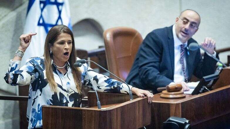 ח"כ מירב בן ארי במליאת הכנסת | יונתן זינדל, פלאש 90