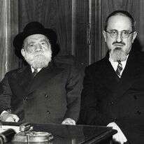 הרב סולובייצ'יק (מימין) והרב הלר, שנות החמישים | באדיבות ארכיון ישיבה אוניברסיטה