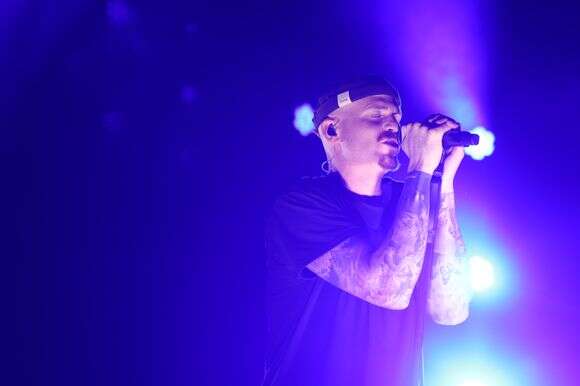 רביב כנר בהופעה | דוד כהן - פלאש 90