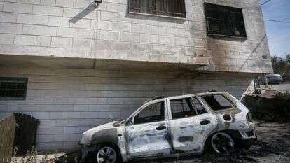 מכונית שרופה בכפר ערבי ליד שכם | נאסר אישתייה, פלאש 90