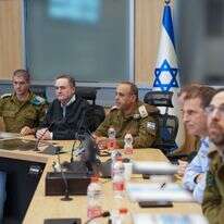 שר הביטחון ישראל כ"ץ בהערכת מצב בבוקר בקריה | אריאל חרמוני, משרד הביטחון שר הביטחון ישראל כ"ץ בהערכת מצב בבוקר בקריה | אריאל חרמוני, משרד הביטחון