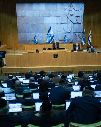 ההצבעה על אישור התקציב בכנסת, השבוע | יונתן זינדל, פלאש 90 ההצבעה על אישור התקציב בכנסת, השבוע | יונתן זינדל, פלאש 90