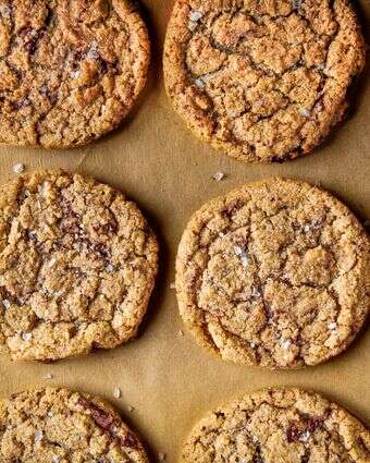 עוגיות שוקולד צ'יפס משיפון. | ריי לופז עיצוב אוכל מאת קרולין רוב, וושינגטון פוסט עוגיות שוקולד צ'יפס משיפון. | ריי לופז עיצוב אוכל מאת קרולין רוב, וושינגטון פוסט