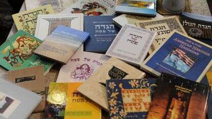 אספן הגדות פסח | מורן מעיין אספן הגדות פסח | מורן מעיין