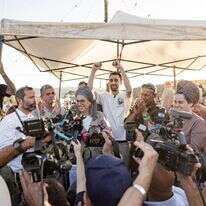 דמעות של אושר על חג חירות שבו גם אבינתן יסב כבן חורין | נעמה שטרן