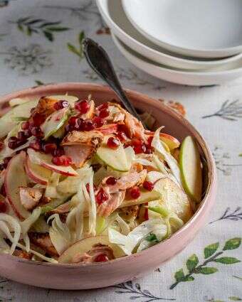 סלט שומר, תפוחים וסלמון | גיא אשכנזי סלט שומר, תפוחים וסלמון | גיא אשכנזי