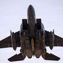 מטוס F-15E Strike Eagle של חיל האוויר האמריקאי ממריא למשימה במהלך מבצע "זעם אפי" ב-14 במרץ 2026 | חיל האוויר האמריקאי ופיקוד המרכז של ארה"ב