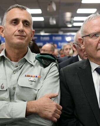 אלוף במיל' עמוס ידלין, לשעבר ראש אמ"ן (ימין)
ולצידו אלוף תמיר היימן, ראש אמ"ן לשעבר, ראש המכון למחקרי ביטחון לאומי (INSS) | תומר נויברג - פלאש 90 אלוף במיל' עמוס ידלין, לשעבר ראש אמ"ן (ימין)
ולצידו אלוף תמיר היימן, ראש אמ"ן לשעבר, ראש המכון למחקרי ביטחון לאומי (INSS) | תומר נויברג - פלאש 90