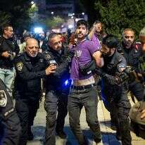 הפגנה בחסות בג"ץ | פלאש 90 הפגנה בחסות בג"ץ | פלאש 90