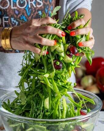 קערת הסדר דף הבית | גיא אשכנזי, Karela Agency קערת הסדר דף הבית | גיא אשכנזי, Karela Agency