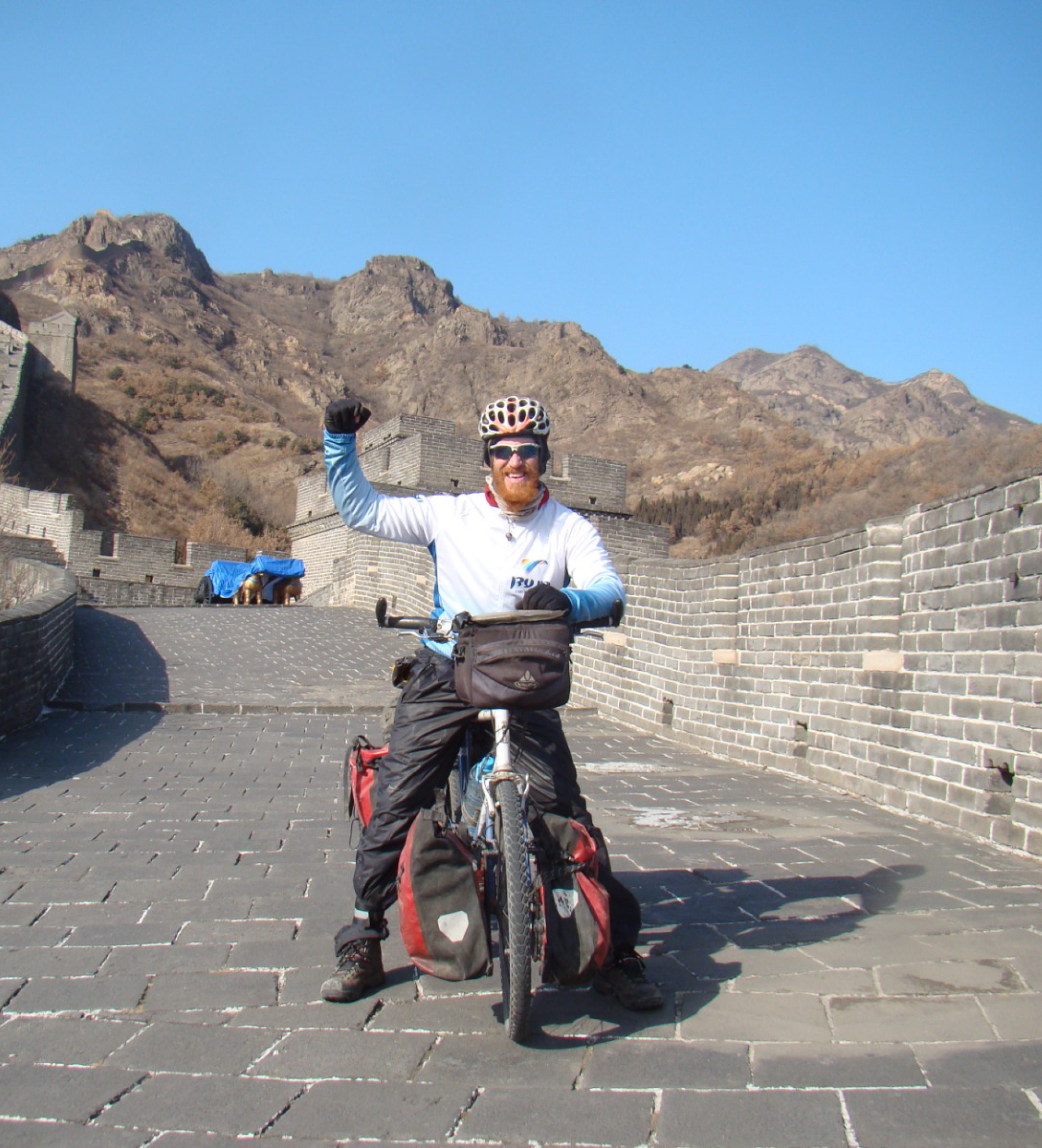 „ג’ינג’י, אתה לא יודע לרכב”: הישראלי שהקיף את העולם על אופניים