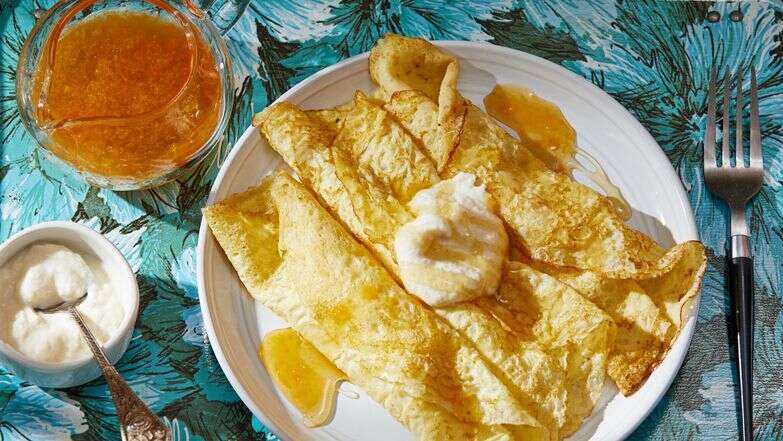 פנקייקים סרבים-קרואטיים (פאלאצ'ינקה) | טום מקורקל עבור הוושינגטון פוסט פנקייקים סרבים-קרואטיים (פאלאצ'ינקה) | טום מקורקל עבור הוושינגטון פוסט