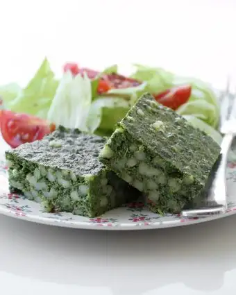 פשטידת תרד עם פתיתים ב-10 דקות | אפרת ליכטנשטט