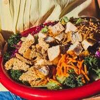 קראנץ' עוף ושומשום, עמוס ב-35 גרם חלבון, מספק טעם תוסס ופריכות משביעה בכל ביס | Business Wire