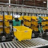 הרובוטים של אמזון במחסנים | Business Wire Via AP הרובוטים של אמזון במחסנים | Business Wire Via AP