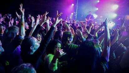 קהל בהופעתה של נינט טייב בירושלים | רחל אלרואי, פלאש 90 קהל בהופעתה של נינט טייב בירושלים | רחל אלרואי, פלאש 90