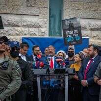 בן גביר לפני הדיון בבג"ץ על הדחתו | יונתן זינדל, פלאש 90