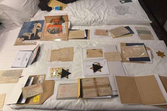 פריטי שואה שהובאו מגרמניה | מוזיאון השואה של יד עזר לחבר