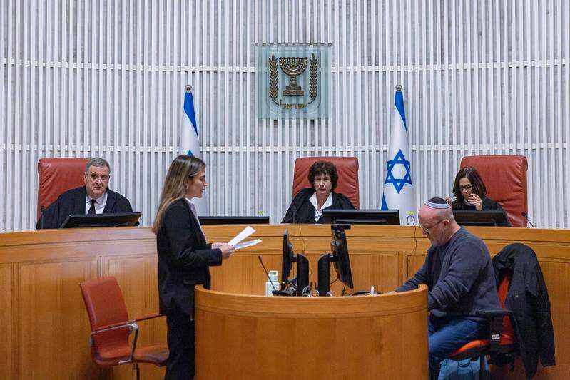 גם בפעם האלף: אין לכם סמכות