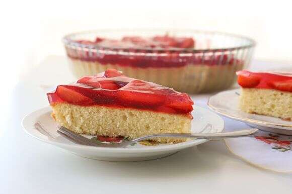 עוגת ג׳לי נוסטלגית כמו פעם – אבל הרבה יותר אוורירית | אפרת ליכטנשטט