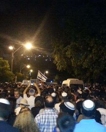 הלווייתו של שון כרמלי, קיץ 2014 | עופר וייס