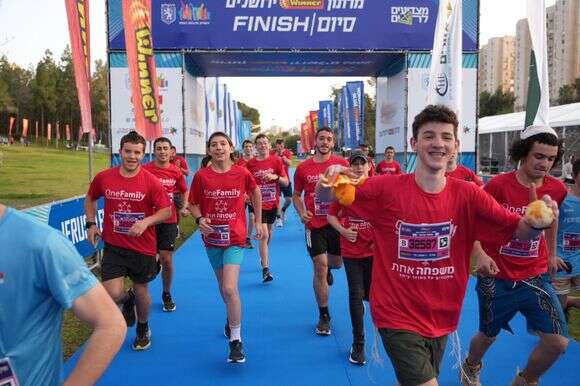 ילדי "משפחה אחת" במרתון ירושלים | מאיר פבלובסקי