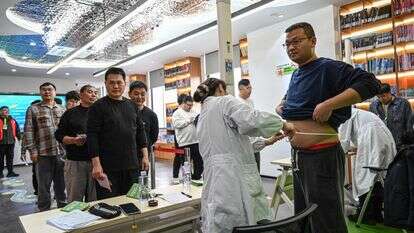 משתתפים בתוכניות לירידה במשקל בסין | AFP