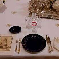 שולחן אוכל בארמון האליזה בפריז | AFP