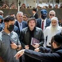 נשיא ארגנטינה, חאבייר מיליי, מגיע לבקר בכותל מיד לאחר נחיתתו בישראל, היום | חיים גולדברג, פלאש 90