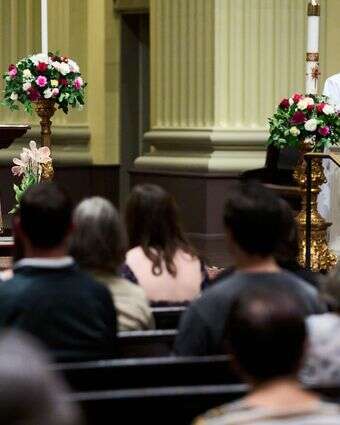 תפילה בכנסייה בארה"ב | AP
