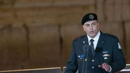 הרמטכ"ל זמיר בנאום עצרת יום הזיכרון בכותל המערבי | חיים גולדברג, פלאש 90